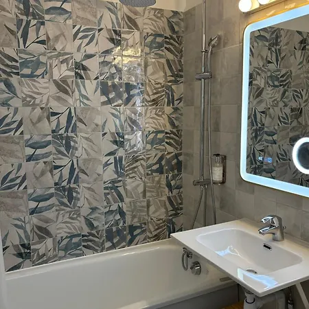 Ambassadeur - Port De Plaisance 3* Cherbourg-en-Cotentin