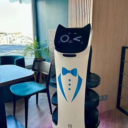 מלון Ambassadeur - Port De Plaisance 3*