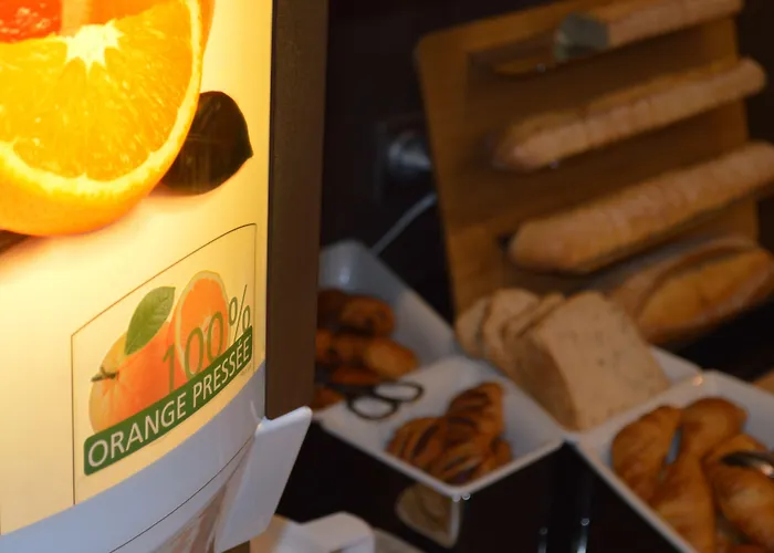 Ambassadeur - Port De Plaisance מלון שרבורג