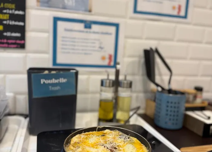 Ambassadeur - Port De Plaisance מלון