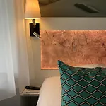 Ambassadeur - Port De Plaisance Hotel