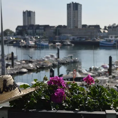 Ambassadeur - Port De Plaisance Hotell 3*