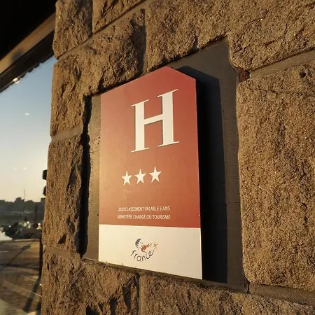 Ambassadeur - Port De Plaisance Hotel