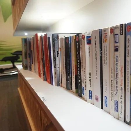 Hotel Ambassadeur - Port De Plaisance