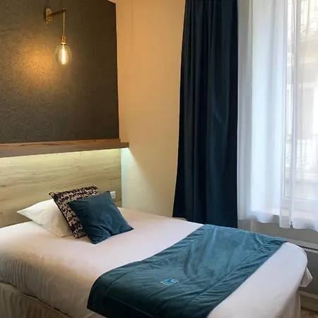 Hotel Ambassadeur - Port De Plaisance