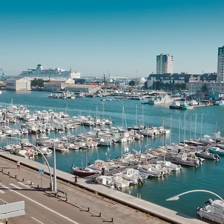 Hotel Ambassadeur - Port De Plaisance