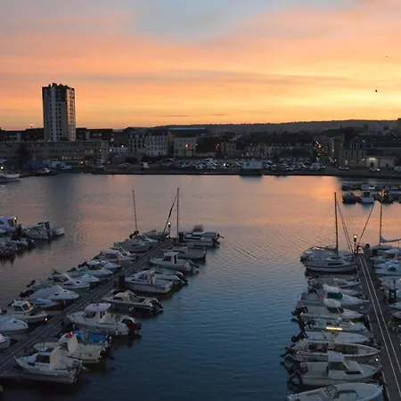 Hotel Ambassadeur - Port De Plaisance