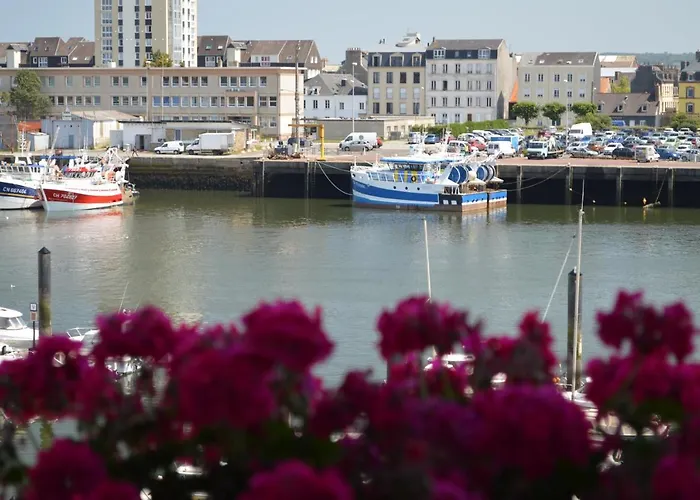 Hotel Ambassadeur - Port De Plaisance