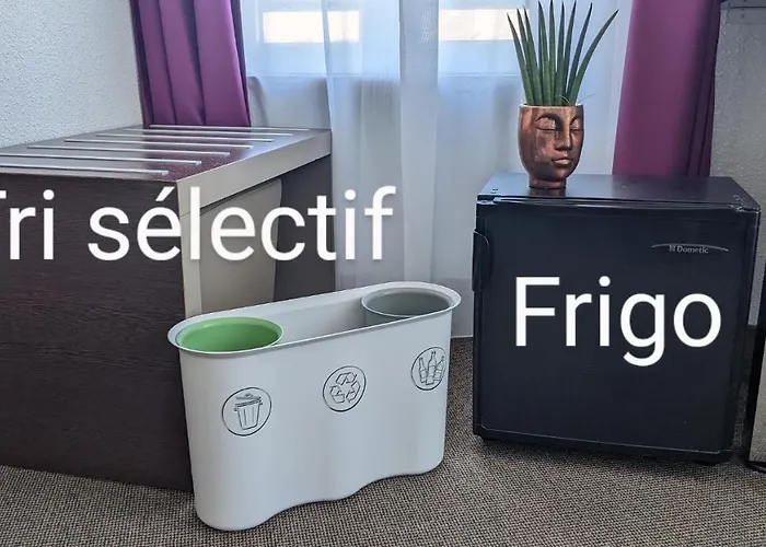 Ambassadeur - Port De Plaisance Hotel