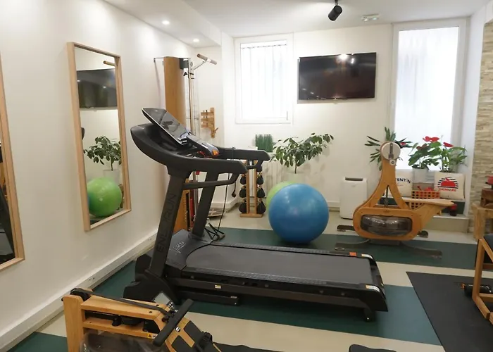 Ambassadeur - Port De Plaisance Hotel