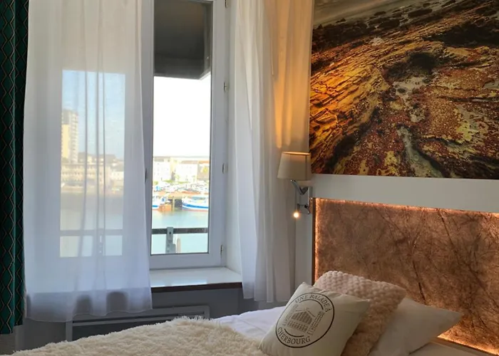 Ambassadeur - Port De Plaisance