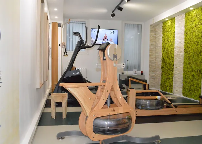 Ambassadeur - Port De Plaisance Hotel 3*