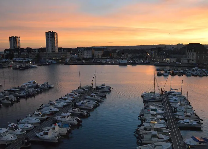 Hotel Ambassadeur - Port De Plaisance